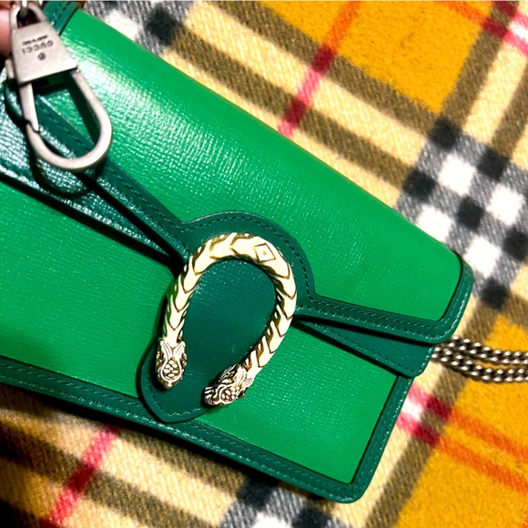 purse - Picture 2 of 4